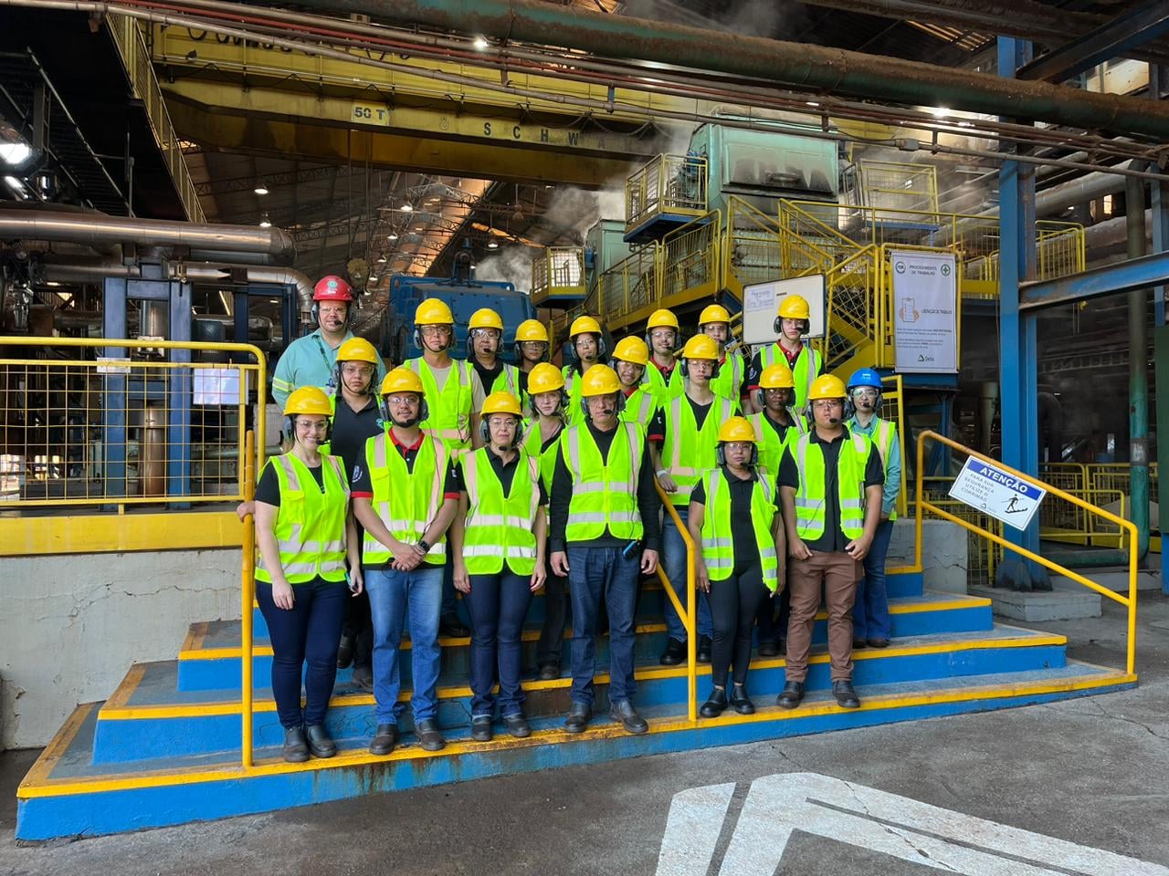 Estudantes de cursos técnicos de Sacramento visitam a Delta